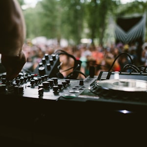 130 - DJ Ermz - Abcdefu Festival Bounce 12B - 精选电音、Bigroom